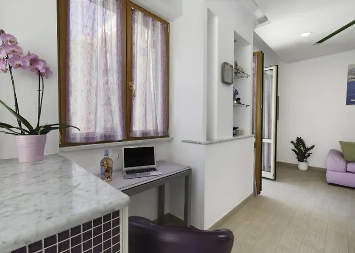 Apartment Rose House *